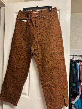 Universal Thread Leopard Print High-Waist Jeans - Brown